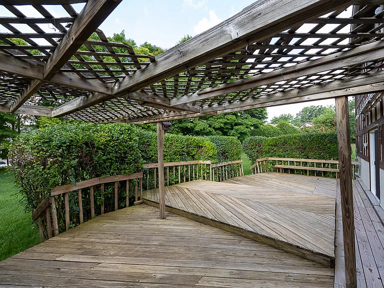 6275 Fairbrook Ct — Photo 87