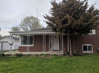 758 Ludwig Ave, Crest Hill, IL 60403