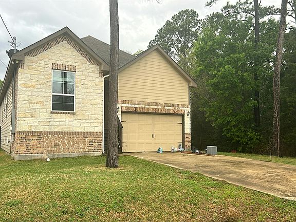 3rd image of 3520 Timber Dr