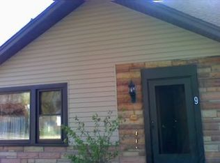 9 Hayes Dr, Northlake, IL 60164