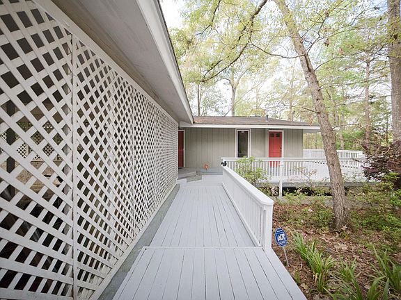 3rd image of 3104 Ortega Dr