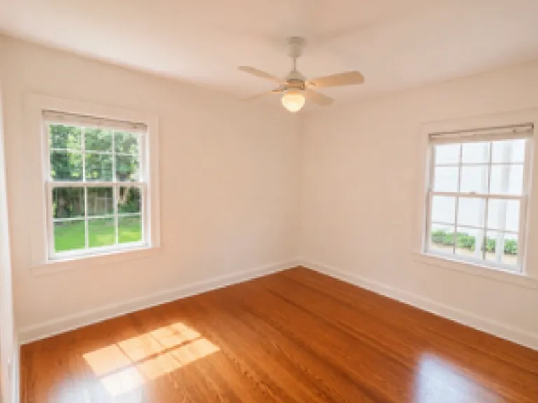 163 N Ewing Ave — Photo 8