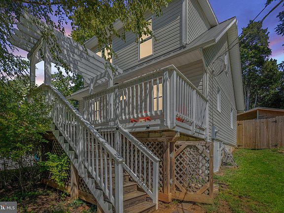 2nd image of 169 Gaines St