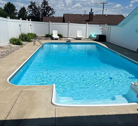5th image of 305 Cole Ave