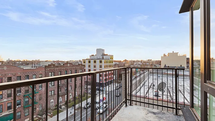 Rented by Nooklyn NYC LLC | media 22