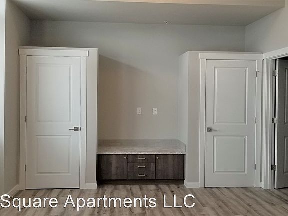 3rd image of 9700 NE 76th St #6707218