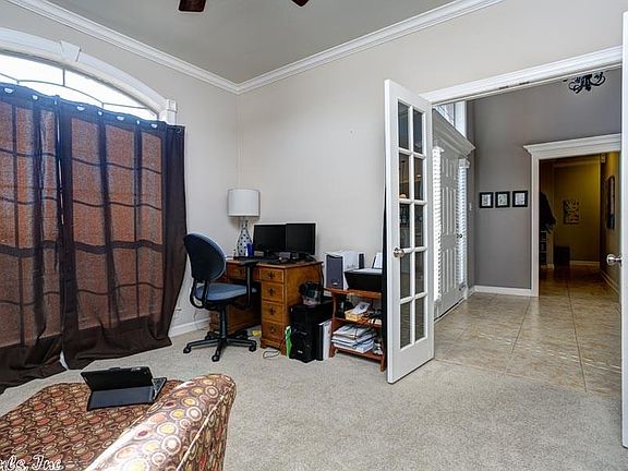 4th image of 217 Maranes Cir