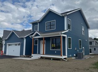 36 Washington Cir, Essex, VT 05452