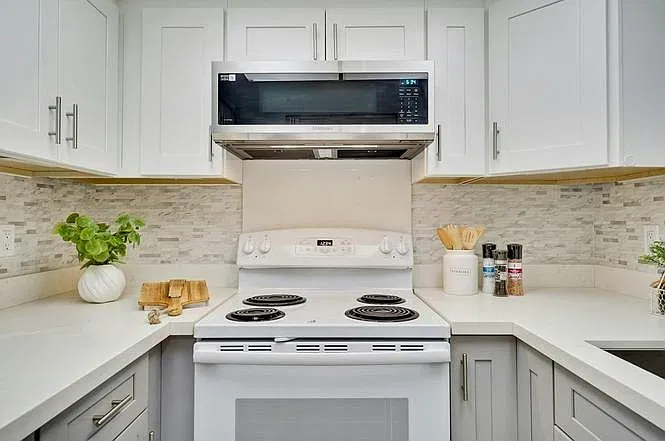 716 San Conrado Terrace, Unit 44 — Photo 4