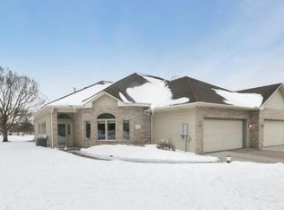 12121 Bluebird Cir NW, Coon Rapids, MN 55448