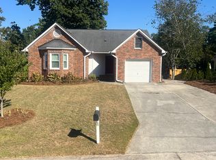 325 Coventry Dr, Lexington, SC 29072