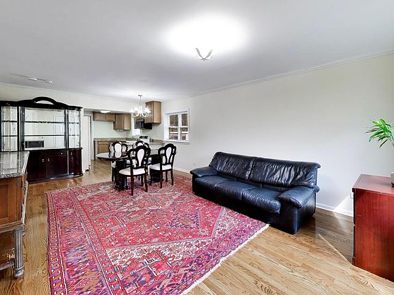 2nd image of 1355 Pleasant Pl