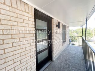 1401 N Clay St #H, Ennis, TX 75119