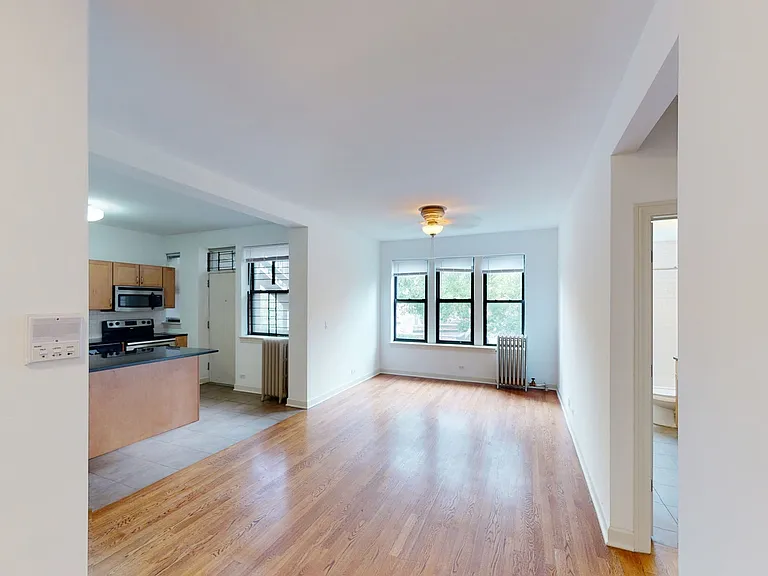5326-5336 S. Greenwood Avenue — Photo 18