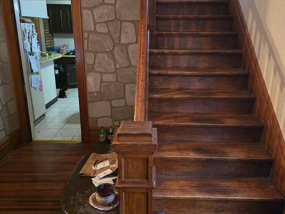 2nd image of 379 E Morrill Ave