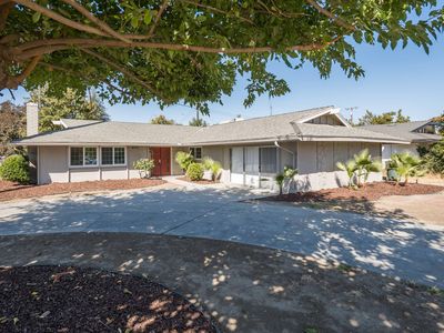 2737 S Fairway Ct, Visalia, CA, 93277