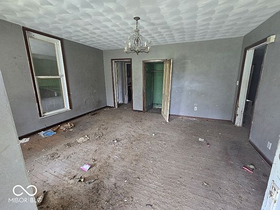 2nd image of 2022 Forkner St