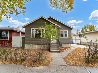 960 S 5th St SE, Medicine Hat, AB T1A0P4