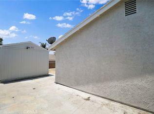 16321 Fontlee Ln, Fontana, CA 92335