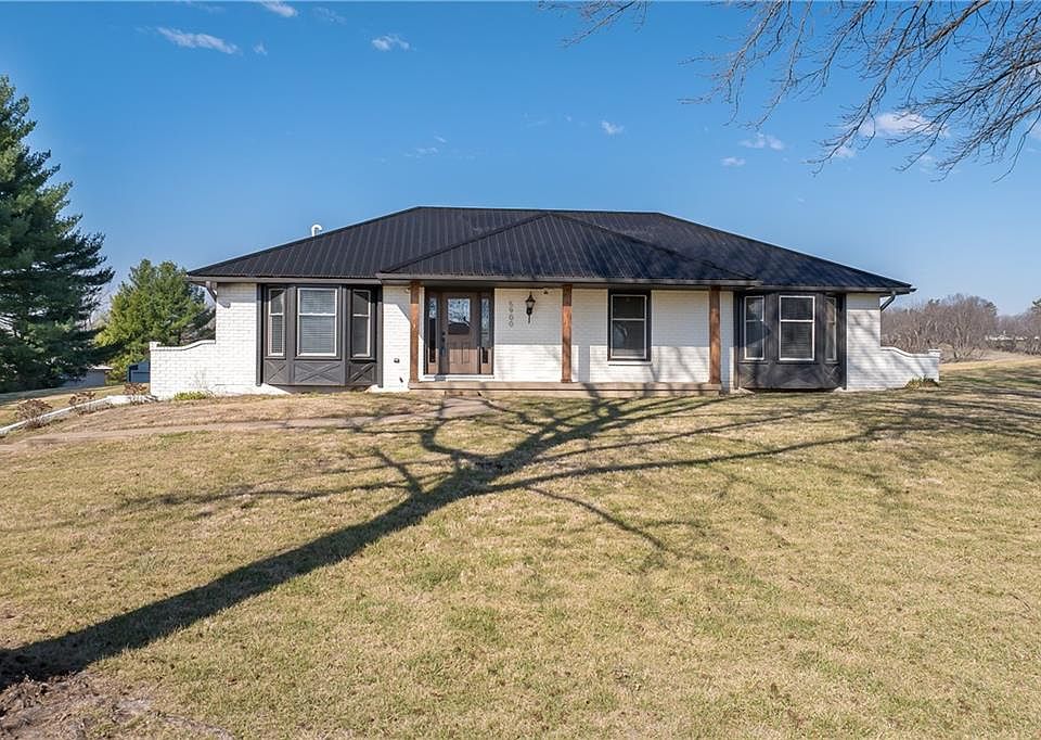 1st image of 5900 Palomino Dr