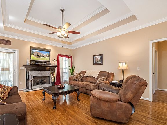 4th image of 408 Lime Creek Bnd