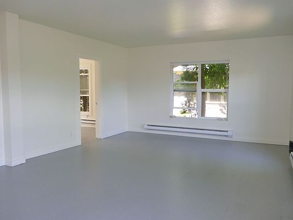 5th image of 3204 NW 64th St #C