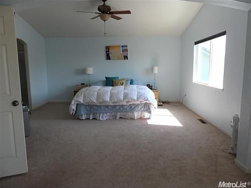 5th image of 2160 Plumeria Ln