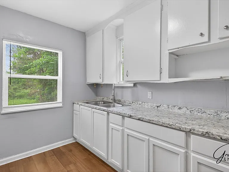 10644 Stratman St — Photo 10