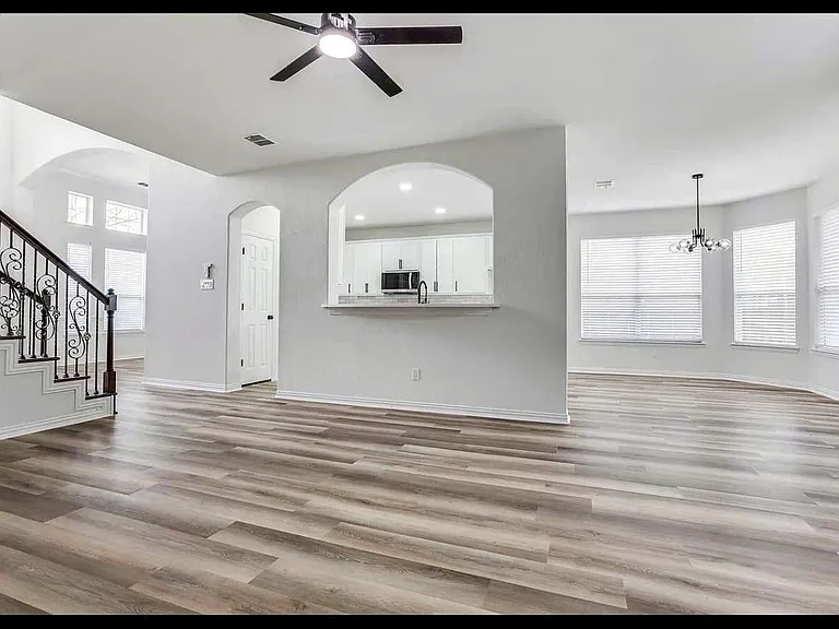 Great Room, view towards kitchen