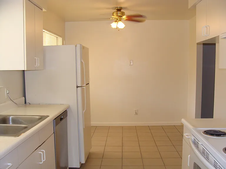115 W Santa Ana Ave #C — Photo 3