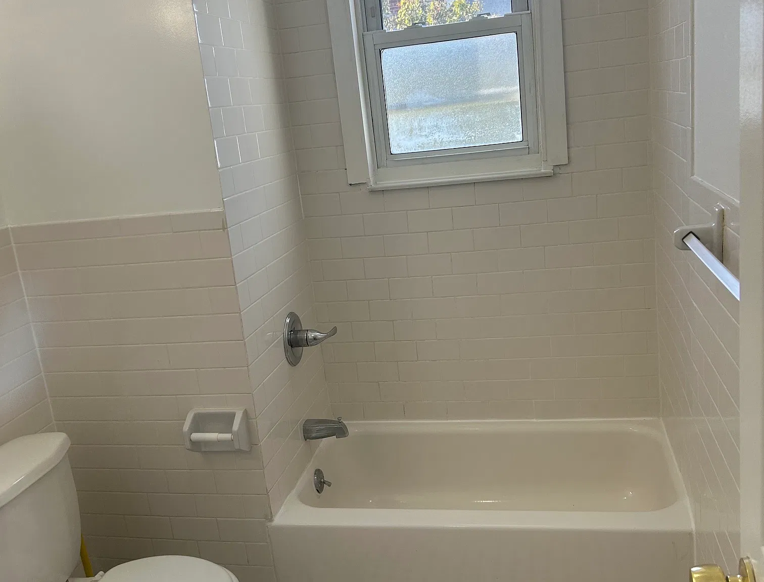 2 bed, $2,600 — Photo 2
