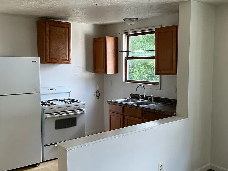 1024 N Ellis St #2 — Photo 5