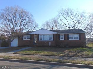 902 Glendora Ave, Glendora, NJ 08029