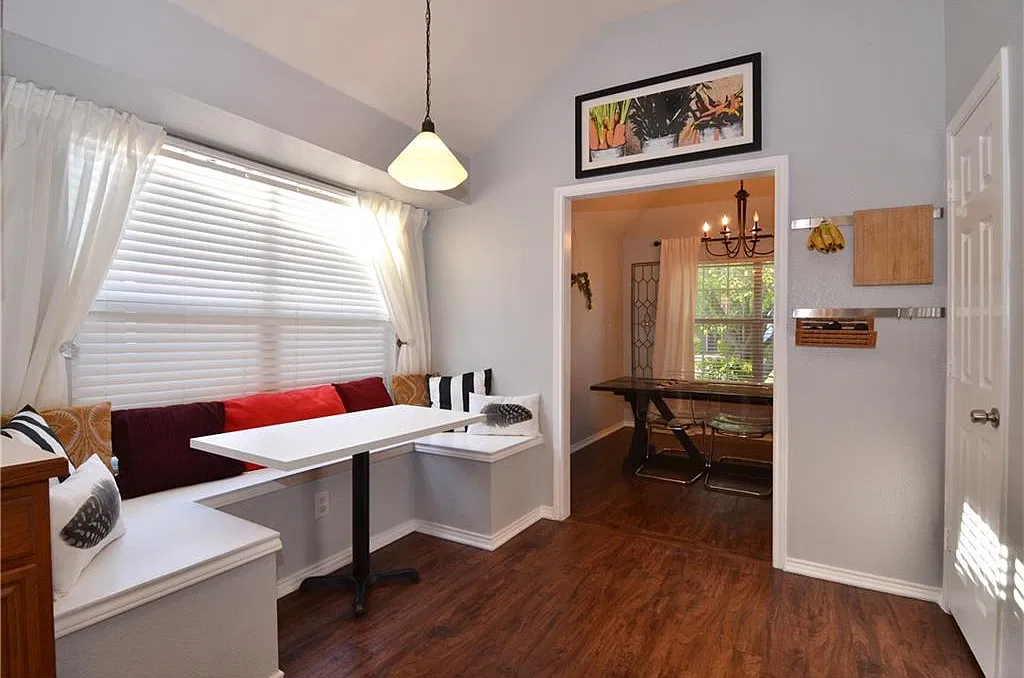 4 bed, 1797 sqft, $2,295 — Photo 4