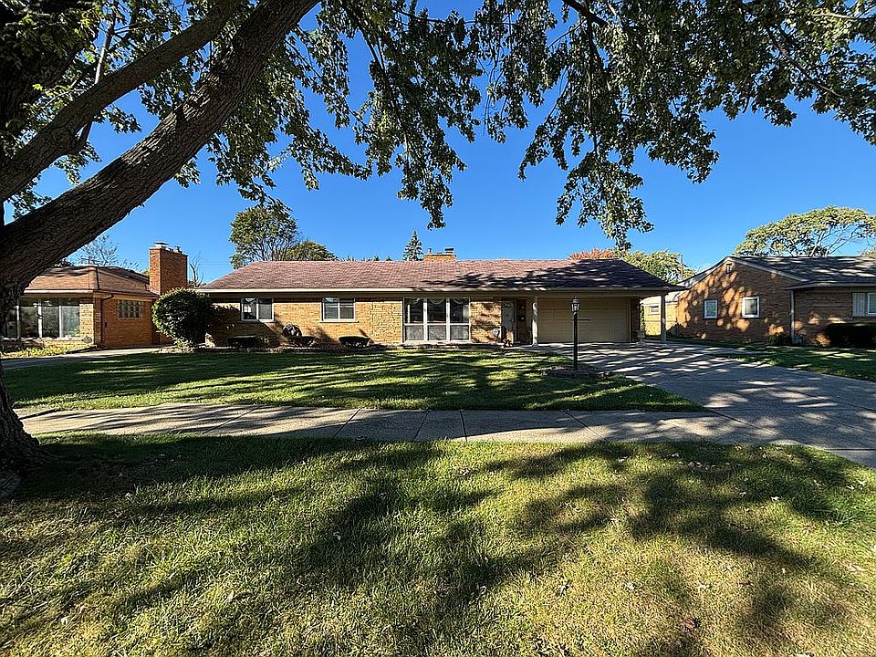 1st image of 25438 Elon Dr