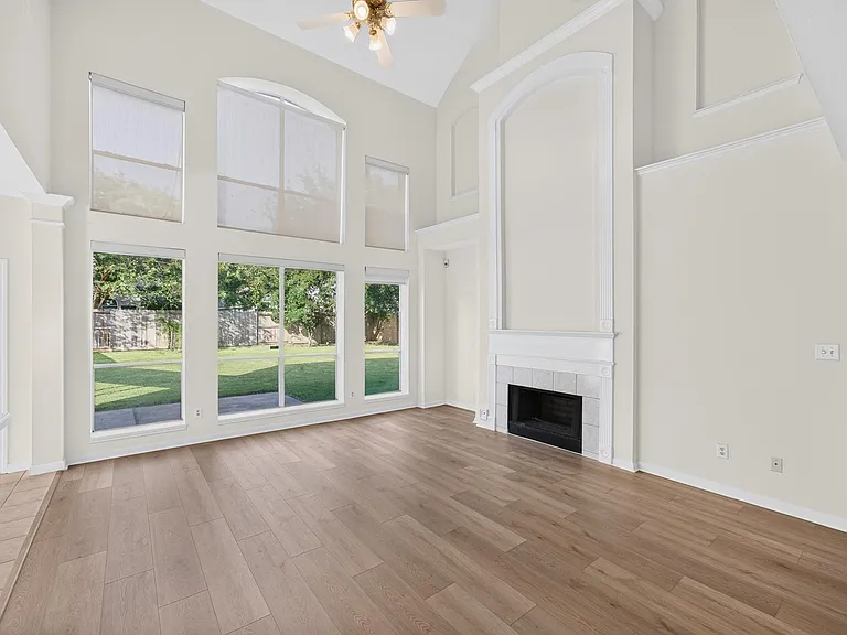 1727 Emma Cove Ct — Photo 14