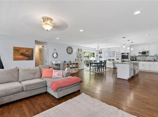 453 Caren Dr, Virginia Beach, VA 23452