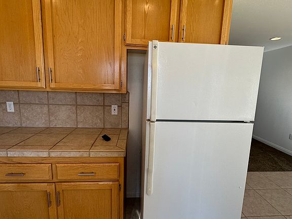 4th image of 58285 Caliente St