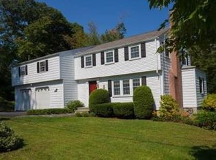 15 Spruce Hill Rd, Burlington, MA 01803