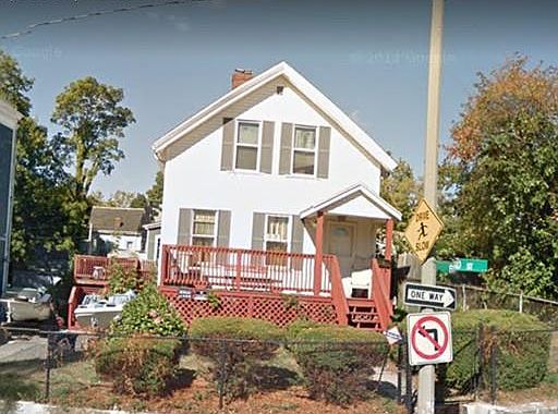 2nd image of 65 Bird St