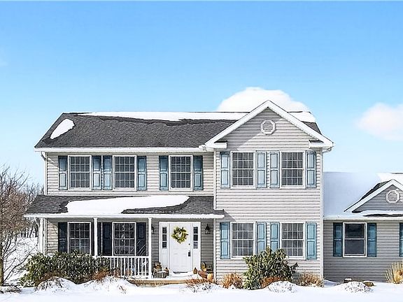 2nd image of 29 Breeze Ln
