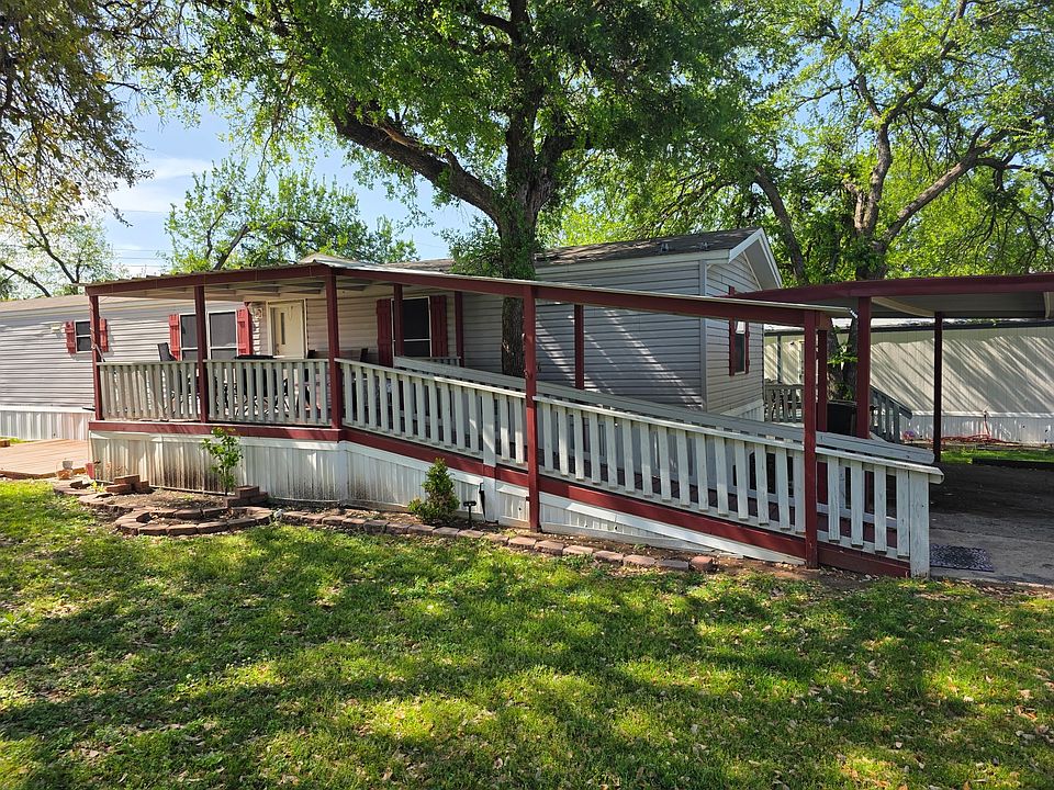 1st image of 115 Yates Cir