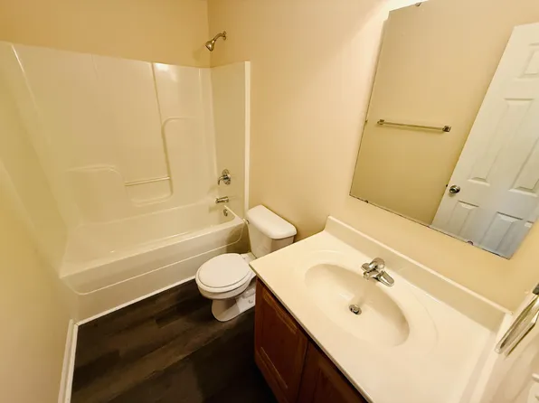 3332 Kenmont Ln #C, Hope Mills, NC 28348