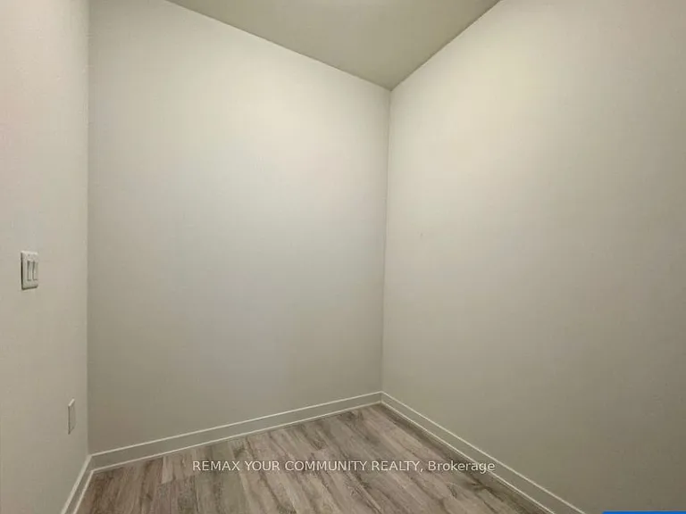 60 Princess St #102 — Photo 11