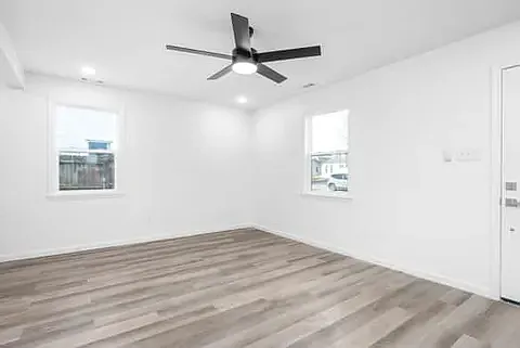 224 Burch Rd — Photo 4