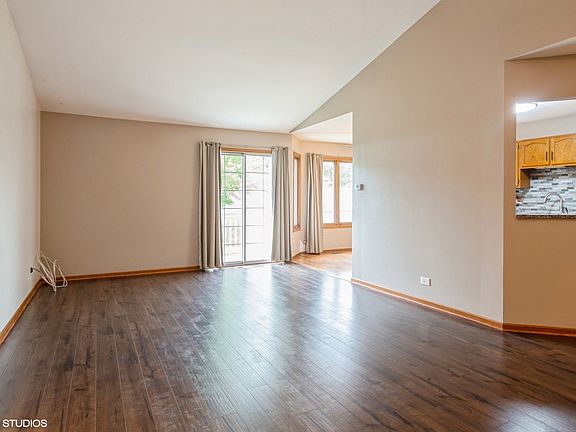 2nd image of 1896 Fox Run Dr Unit C