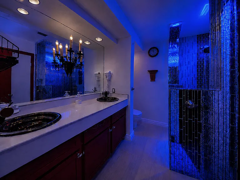 7877 Kendalia Dr — Photo 48