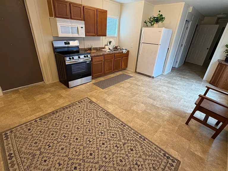 8107 Caminitti Ln #C — Photo 25