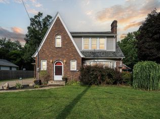 302 Stillwell Ave, Michigan Center, MI