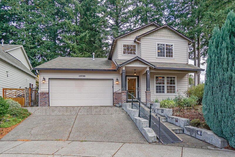 1st image of 15720 NE 13th Way